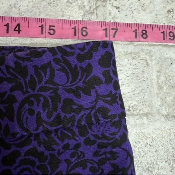 Beautiful Loft Vibrant Purple Marisa Pants Black Floral Rose Print EUC 10P - Picture 7 of 9